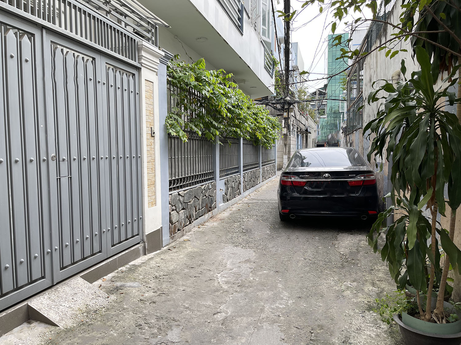 Bán nhà Đường Bạch Đằng, Quận Bình Thạnh nhà 4 lầu có 9 phòng dịch vụ đang cho thuê 40tr/tháng